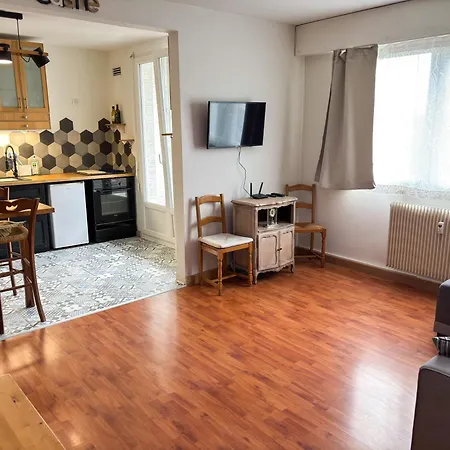 Apartamento Le Skyline - F2 Avec Balcon Et Vue - Parking Privé Gratuit - Commerces à Proximité